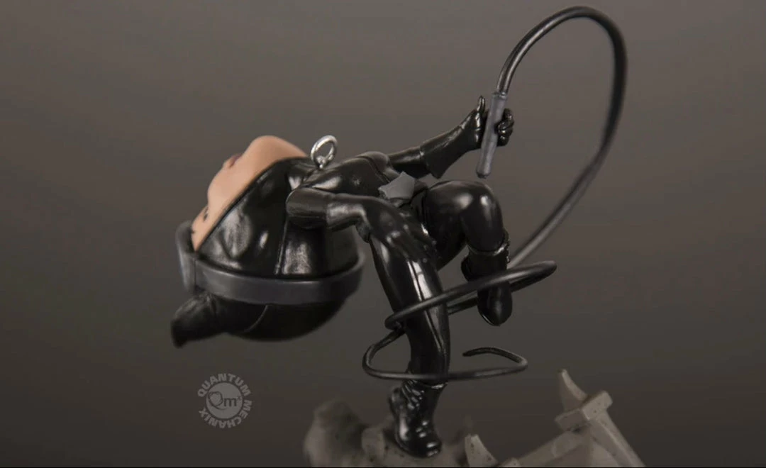 Quantum Mechanix QMX Catwoman Rebirth Q-Fig Collectibles