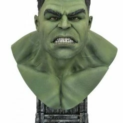 Collectibles Hulk 1:2 Scale Legends In 3-D Diamond Select Bust