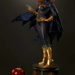 Batgirl Premium Format™ Figure By Sideshow Collectibles EXCLUSIVE