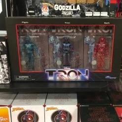 Diamond Select Disney Collection SDCC 2021 TRON DLX ACTION FIGURE BOX SET