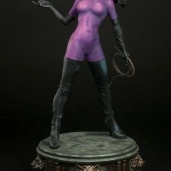 Classic Catwoman Premium Format™ Figure By Sideshow Collectibles