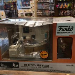 Lost 4 Toys Funko! The Office Pam Beesly Chase Funko Mini Moments
