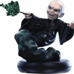 Quantum Mechanix Harry Potter: Lord Voldemort Q-Fig Diorama Figure Collectibles